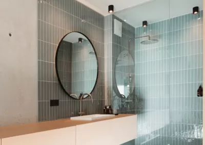 Hotel, Doppelzimmer, Designzimmer, Holz und Beton, Ästhet, Design Badezimmer