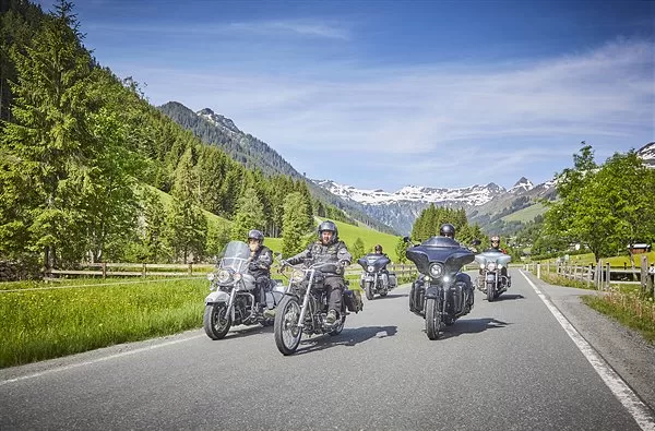 Motorradurlaub Österreich, Bikermania, Saalbach Motorradurlaub, Motorradhotel