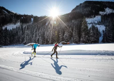 Langlaufen, Saalbach im Winter, Haus Jausern Winterurlaub, Auszeit im Winter, verschneite Berglandschaft, Aktivurlaub