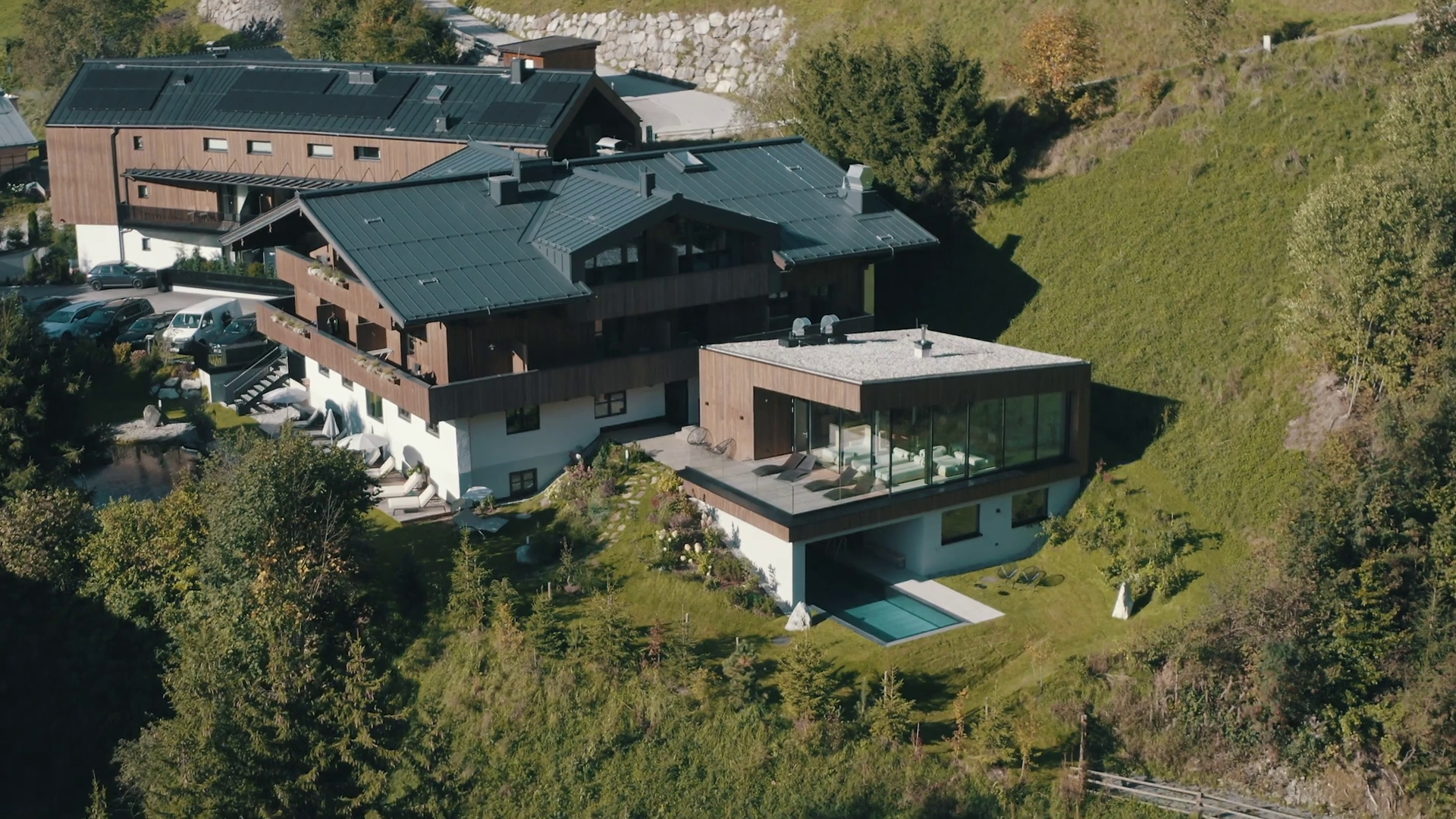 ausen Seele baumeln lassen und erholen nach dem Ski Spaß im Spa im Haus Jausern, Saalbach, Hotel