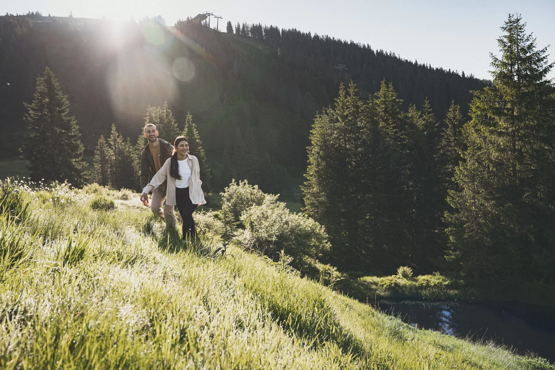 Wandern in den Bergen, Saalbach wandern, Haus Jausern Erlebnisse, Sonnenaufgang in den Bergen, Aktivurlaub
