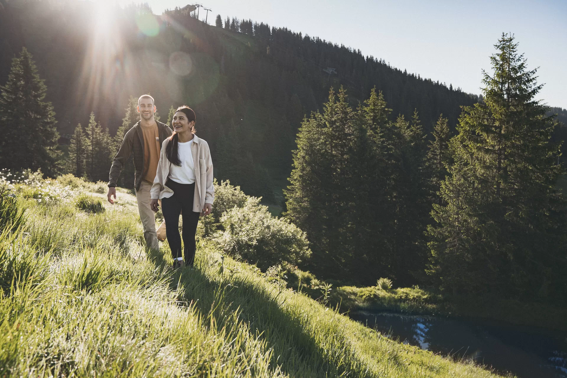 Wandern in den Bergen, Saalbach wandern, Haus Jausern Erlebnisse, Sonnenaufgang in den Bergen, Aktivurlaub